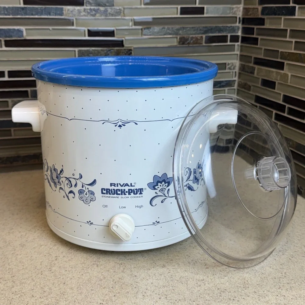Vintage Rival Crock-Pot 3.5 Qt Slow Cooker Blue Cornflower‎ Floral Model 3100/2